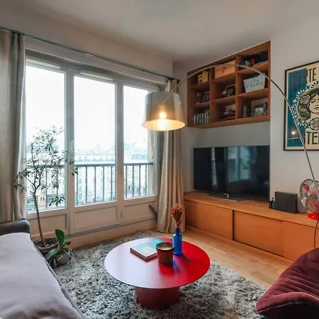 Charmant Duplex En Plein Coeur De 3p * Париж